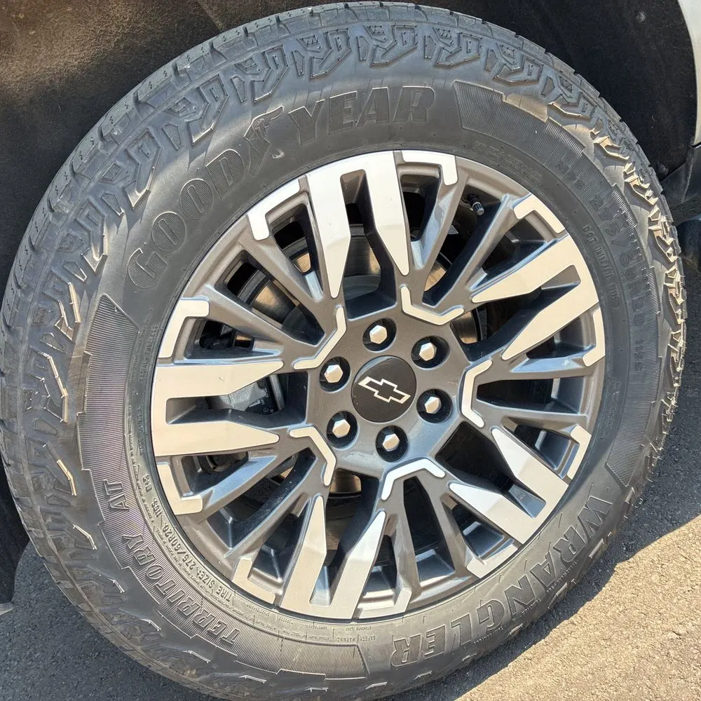 2025 Chevrolet Suburban Z71