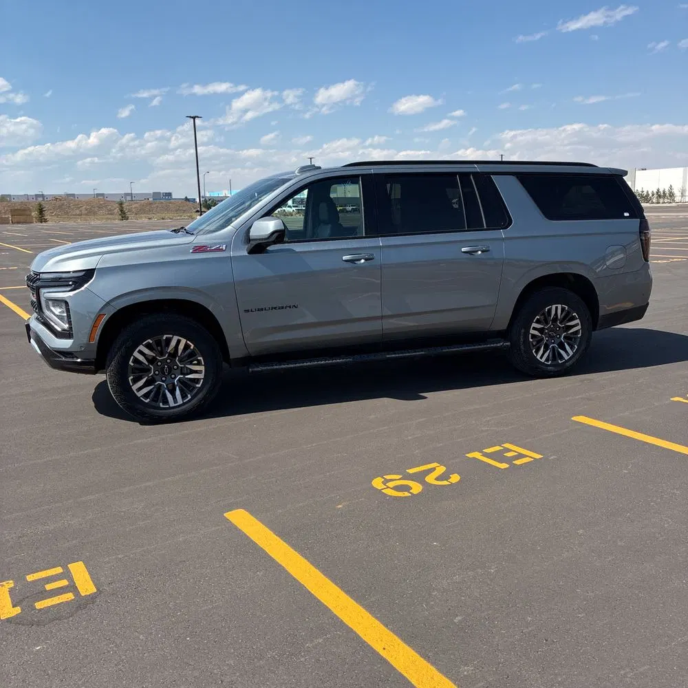 2025 Chevrolet Suburban Z71
