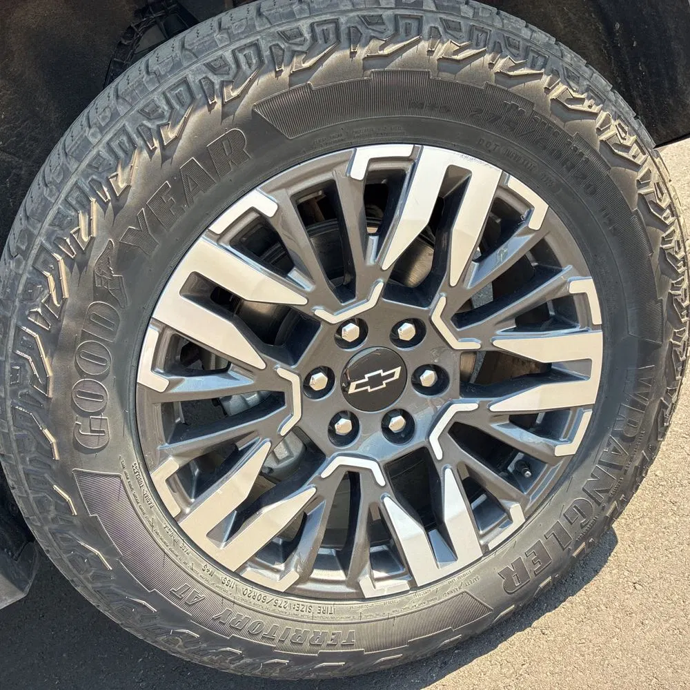 2025 Chevrolet Suburban Z71