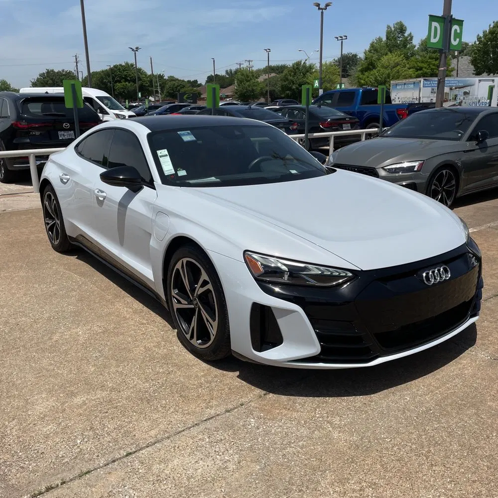 2022 Audi e-tron GT Premium Plus