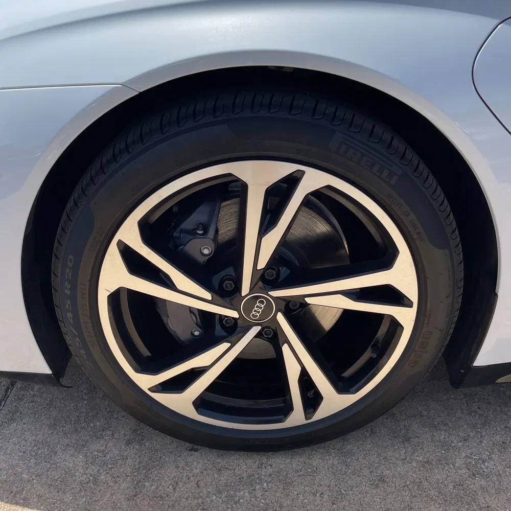 2022 Audi e-tron GT Premium Plus