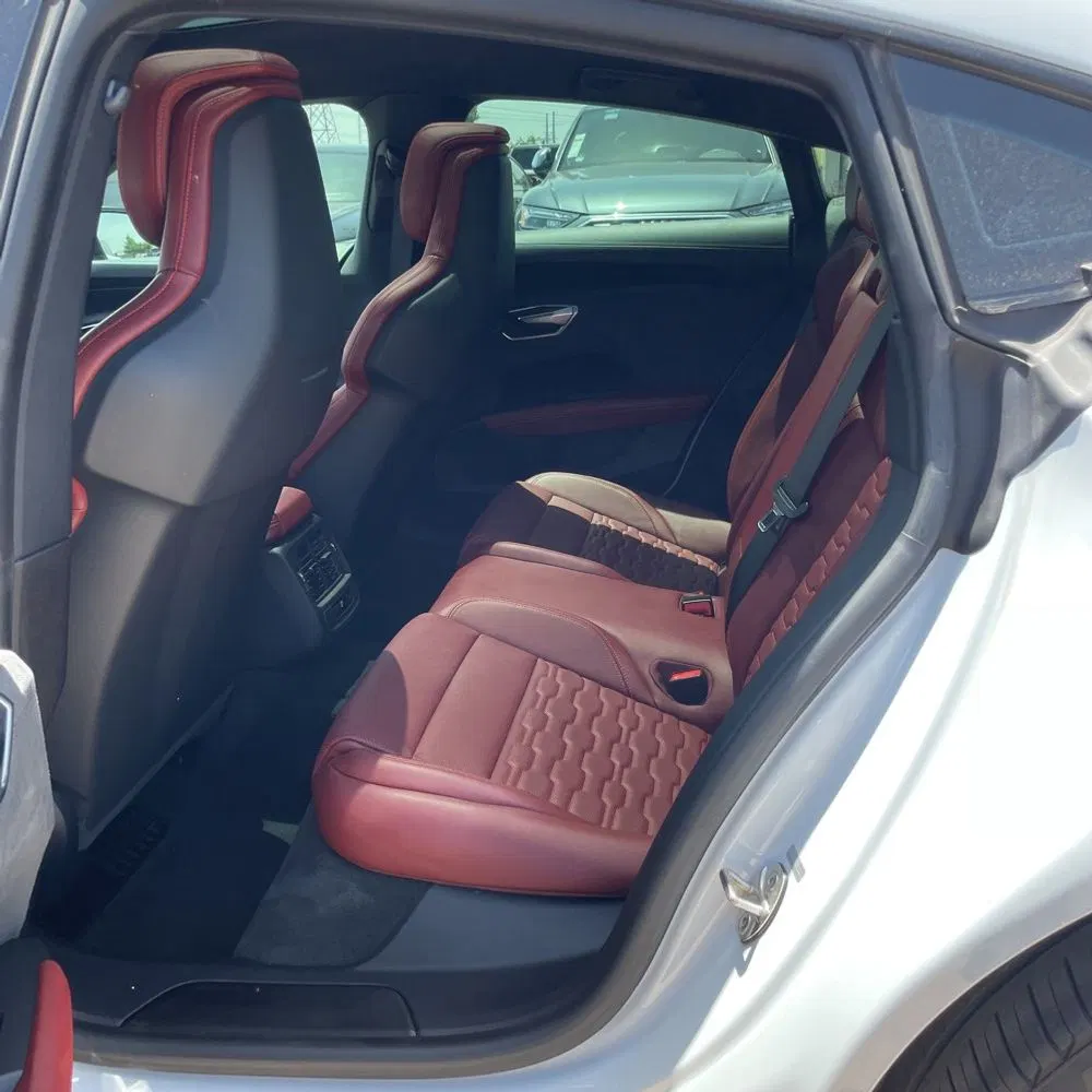2022 Audi e-tron GT Premium Plus