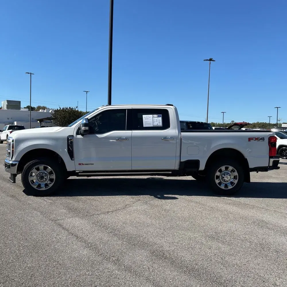 2025 Ford F-350 Super Duty King Ranch