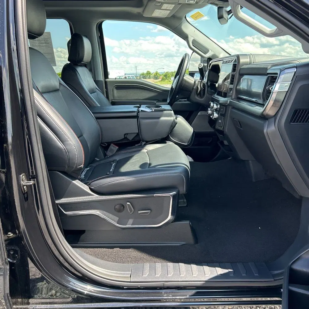 2024 Ford F350 S/D Lariat