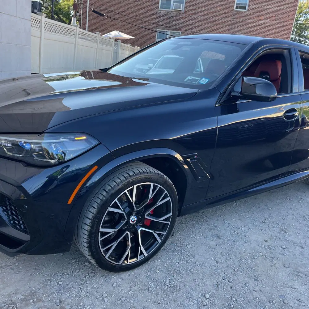 2023 BMW X6 M