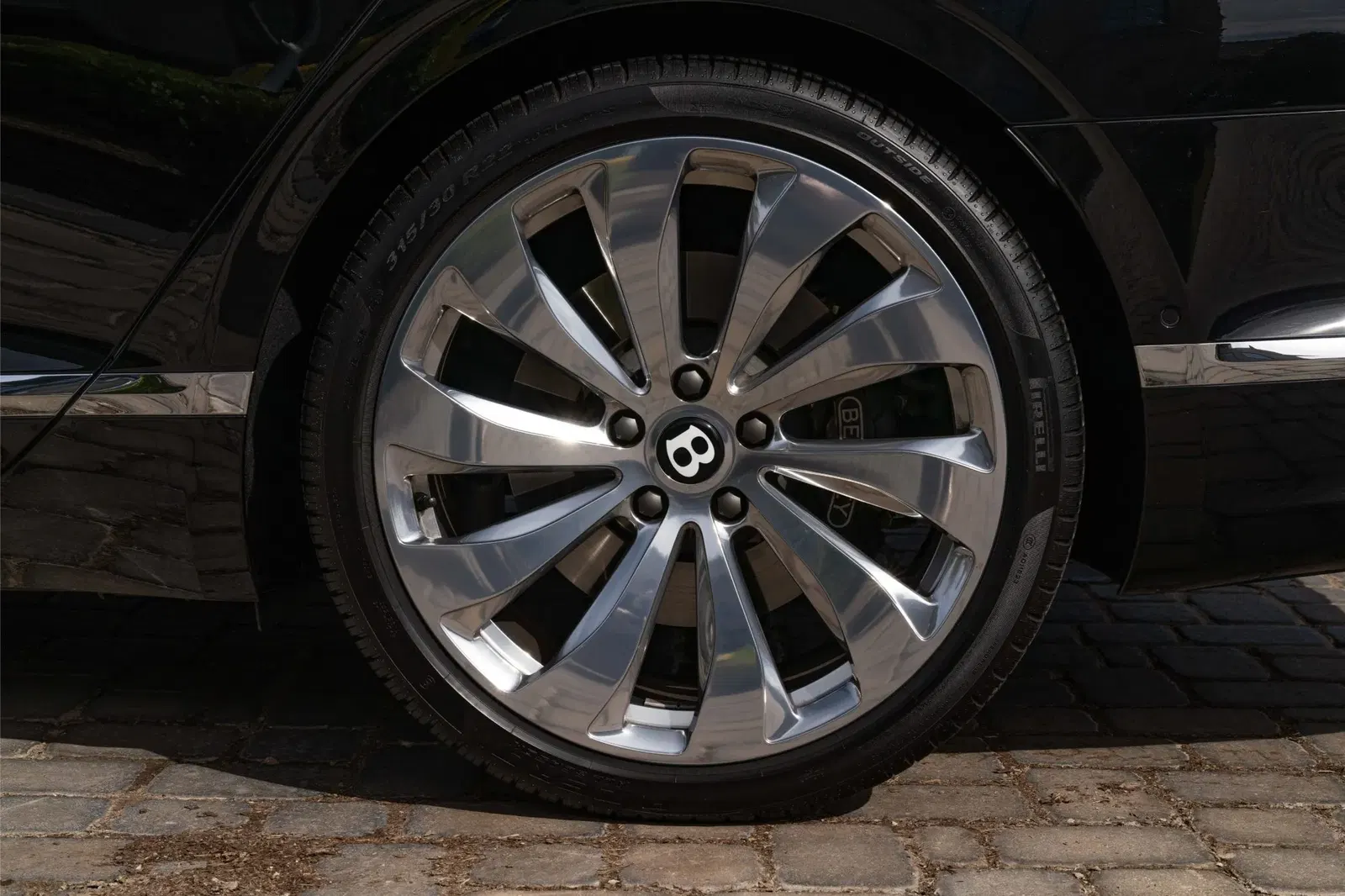 3,200-Mile 2020 Bentley Flying Spur W12 First Edition