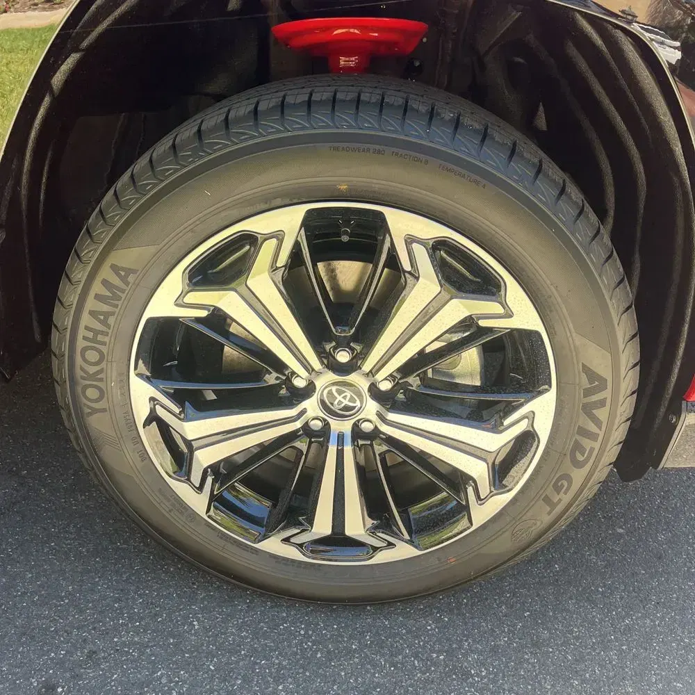 2025 Toyota RAV4 Plug-in Hybrid XSE
