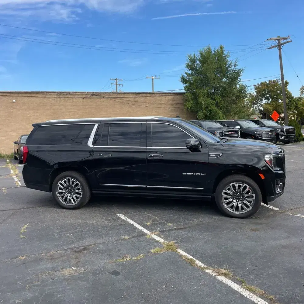 2024 GMC Yukon XL Denali Ultimate