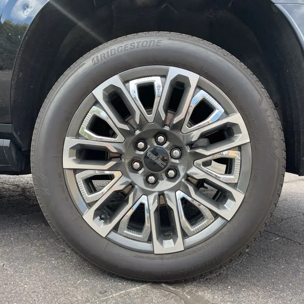 2024 GMC Yukon XL Denali Ultimate