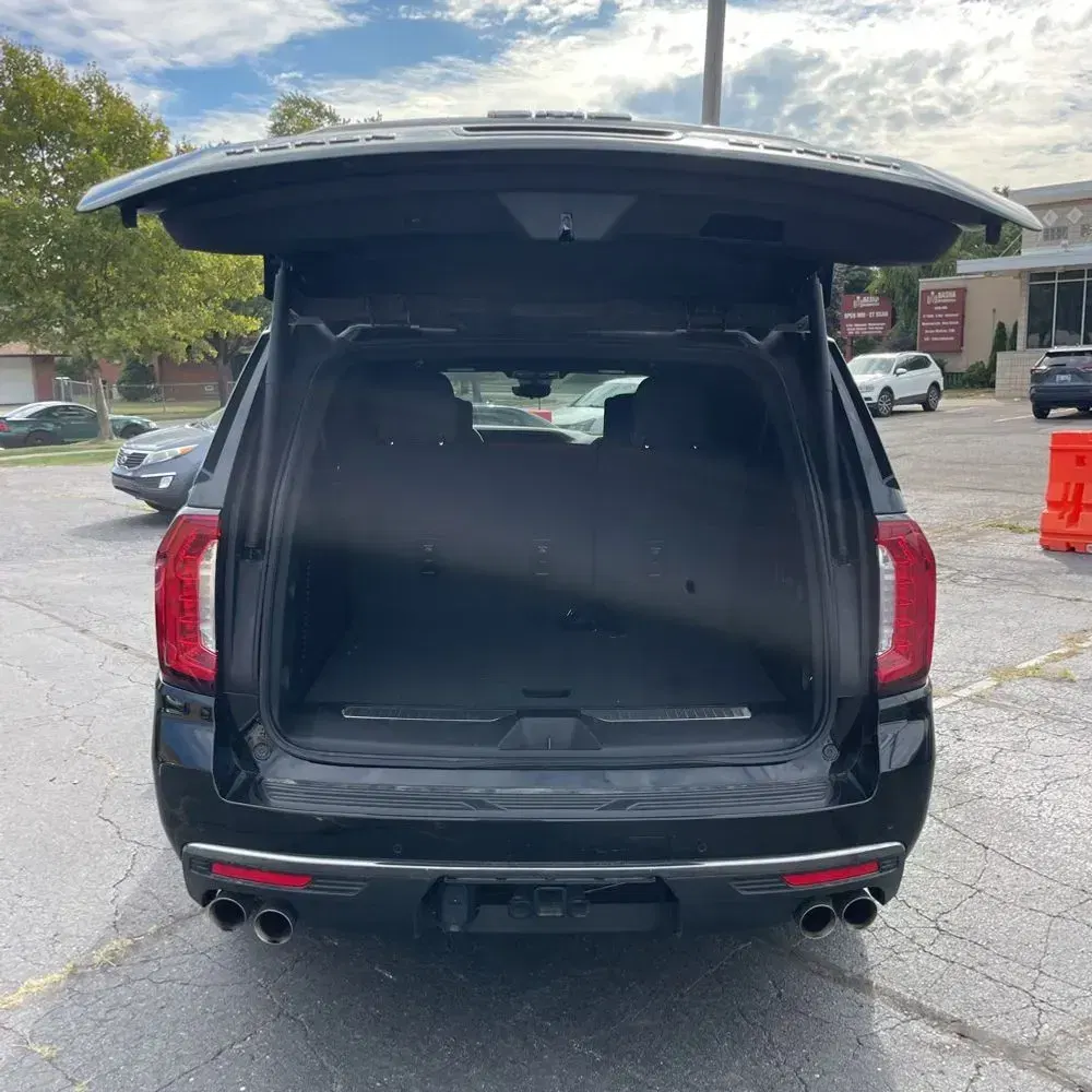 2024 GMC Yukon XL Denali Ultimate