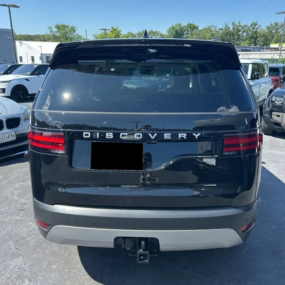2025 Land Rover Discovery S P300