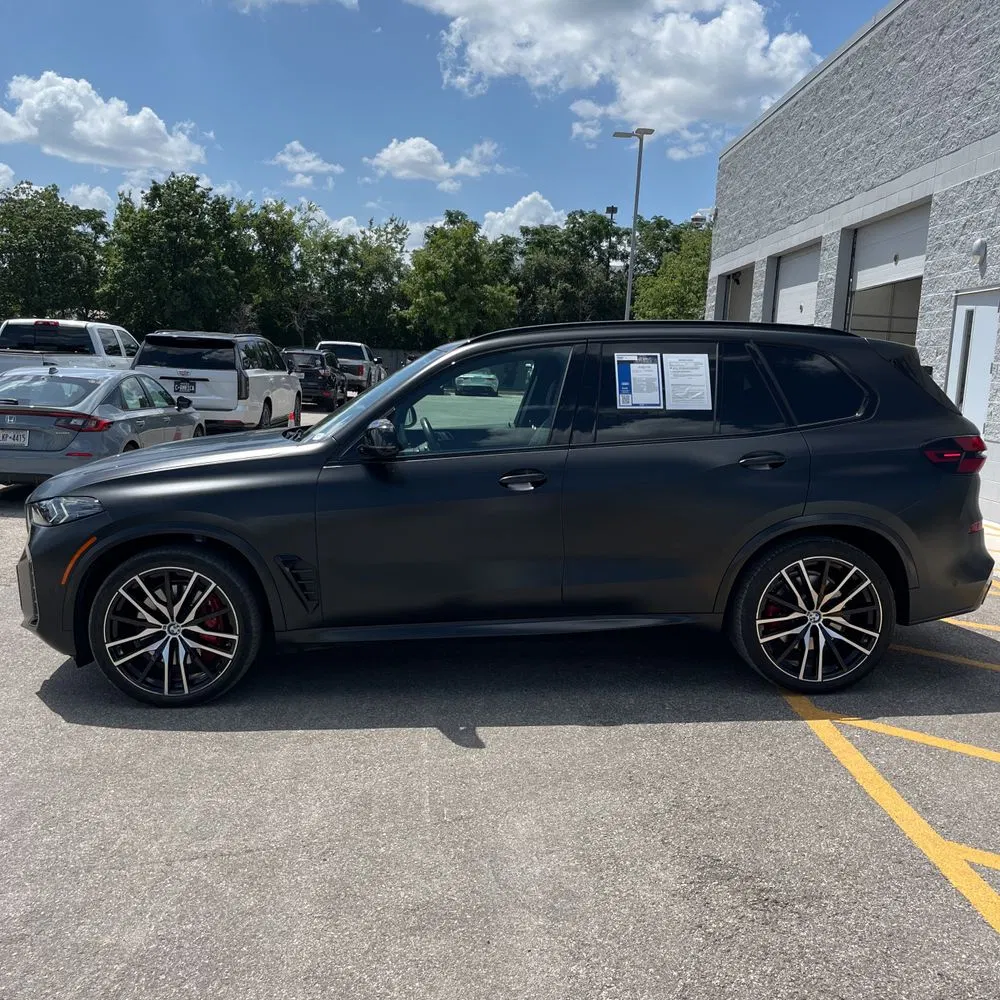 2024 BMW X5 M60i