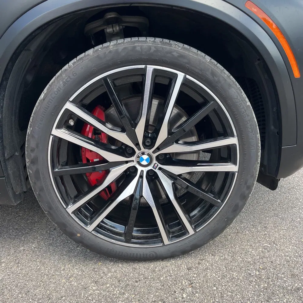 2024 BMW X5 M60i