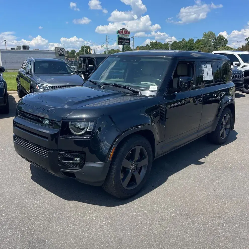 2024 Land Rover Defender 110 V8 P500 SE