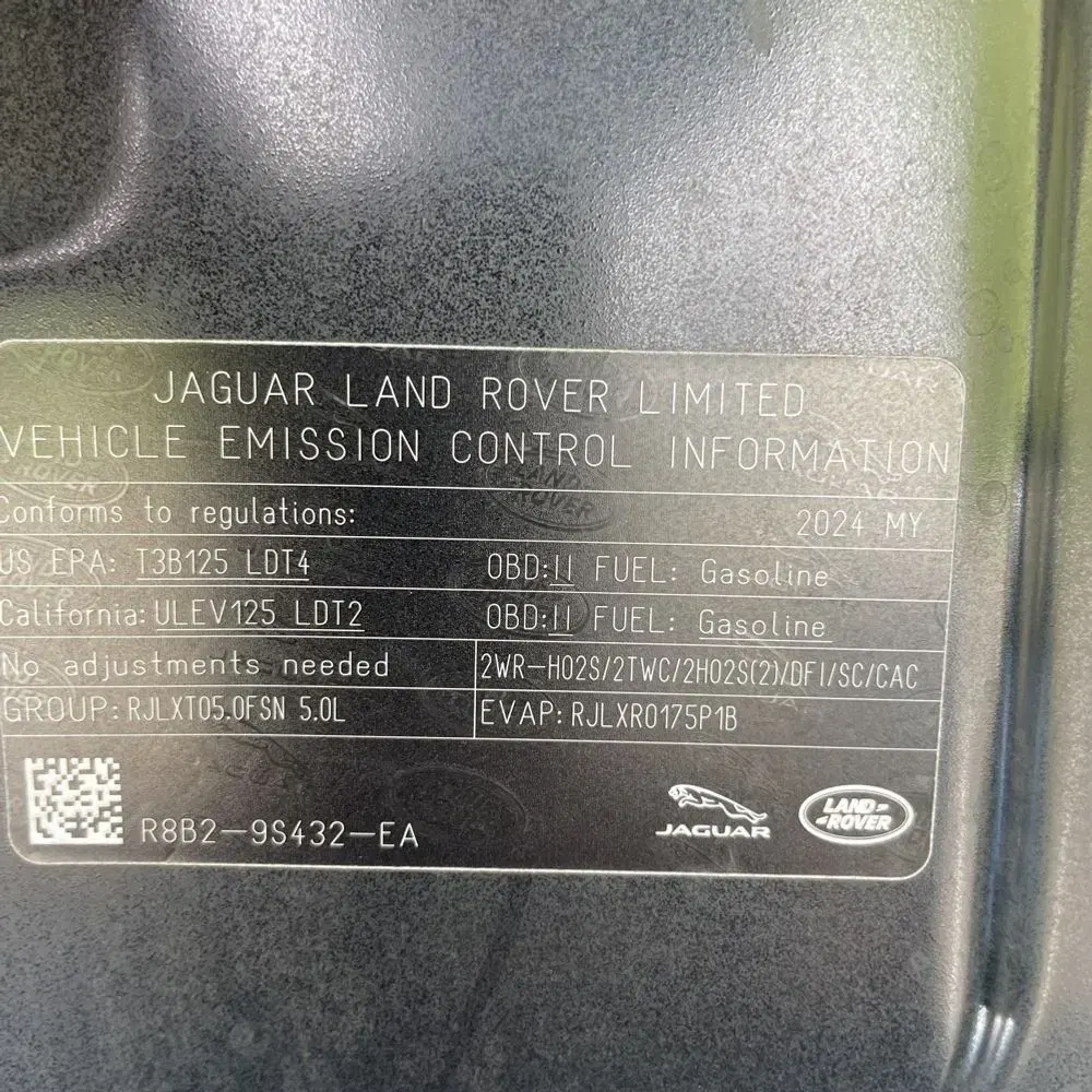 2024 Land Rover Defender 110 V8 P500 SE