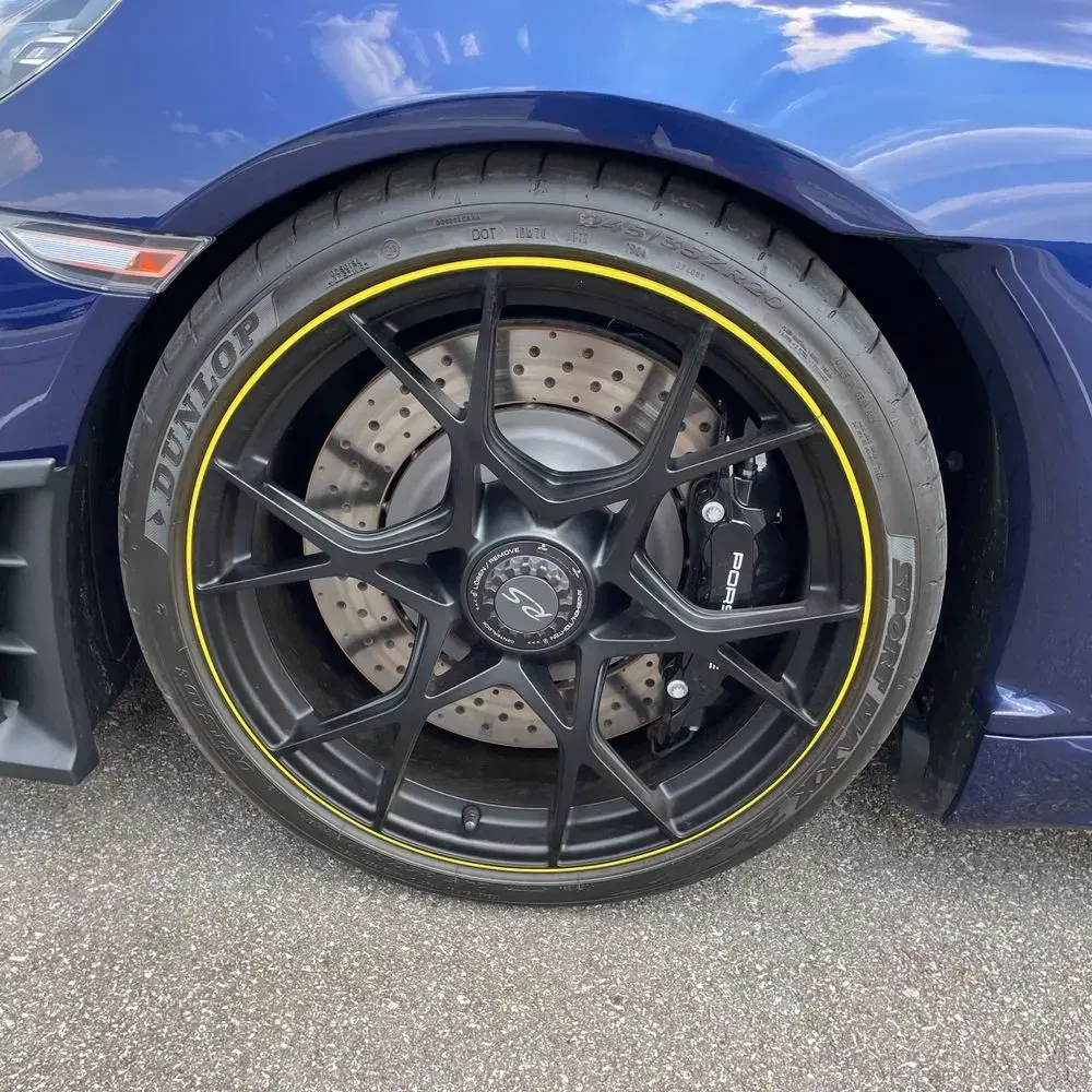 2024 Porsche 718 Cayman GT4 RS