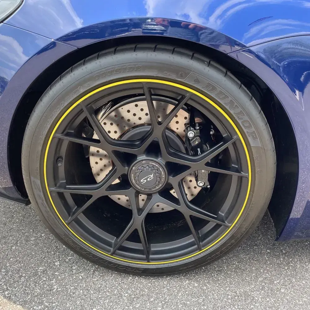 2024 Porsche 718 Cayman GT4 RS