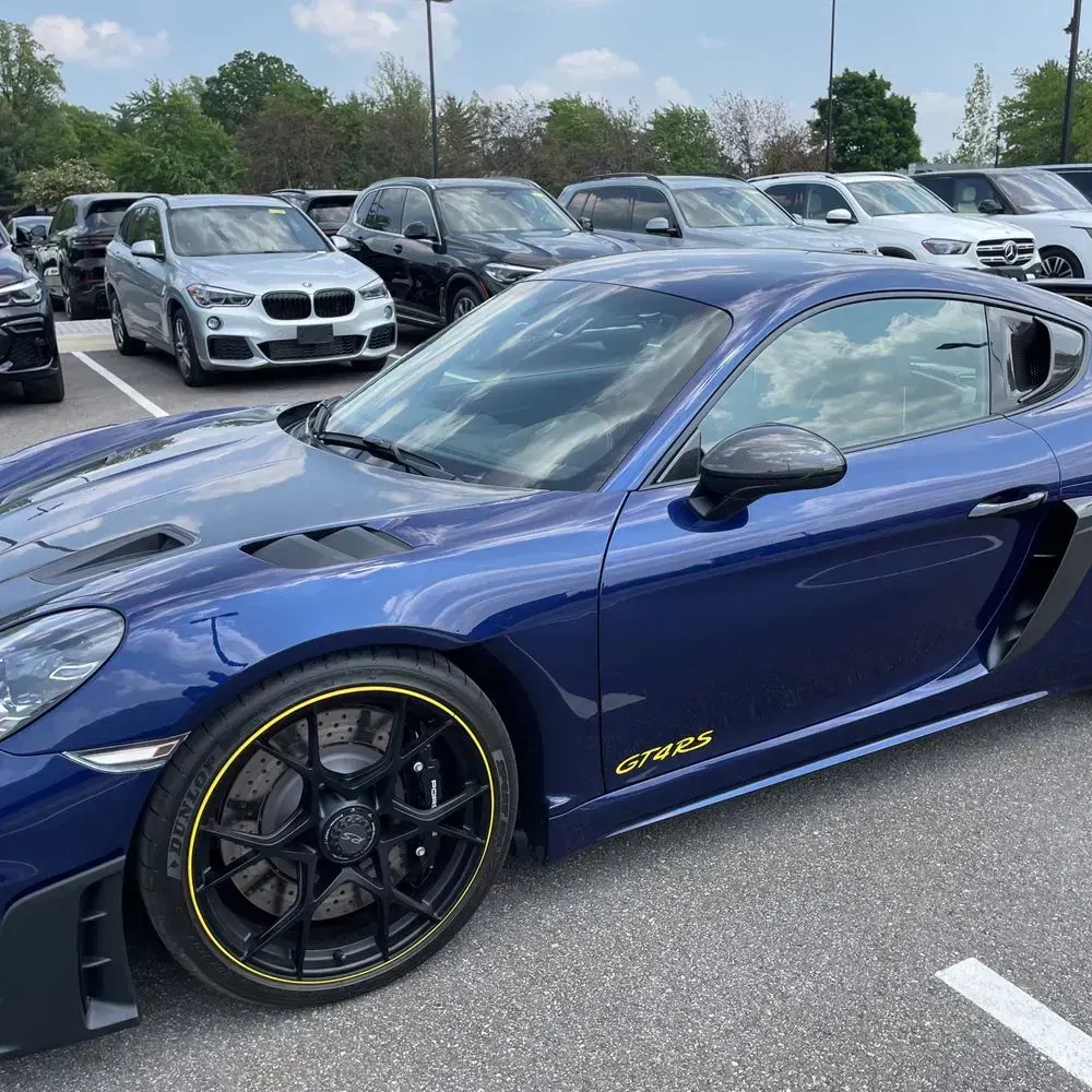 2024 Porsche 718 Cayman GT4 RS