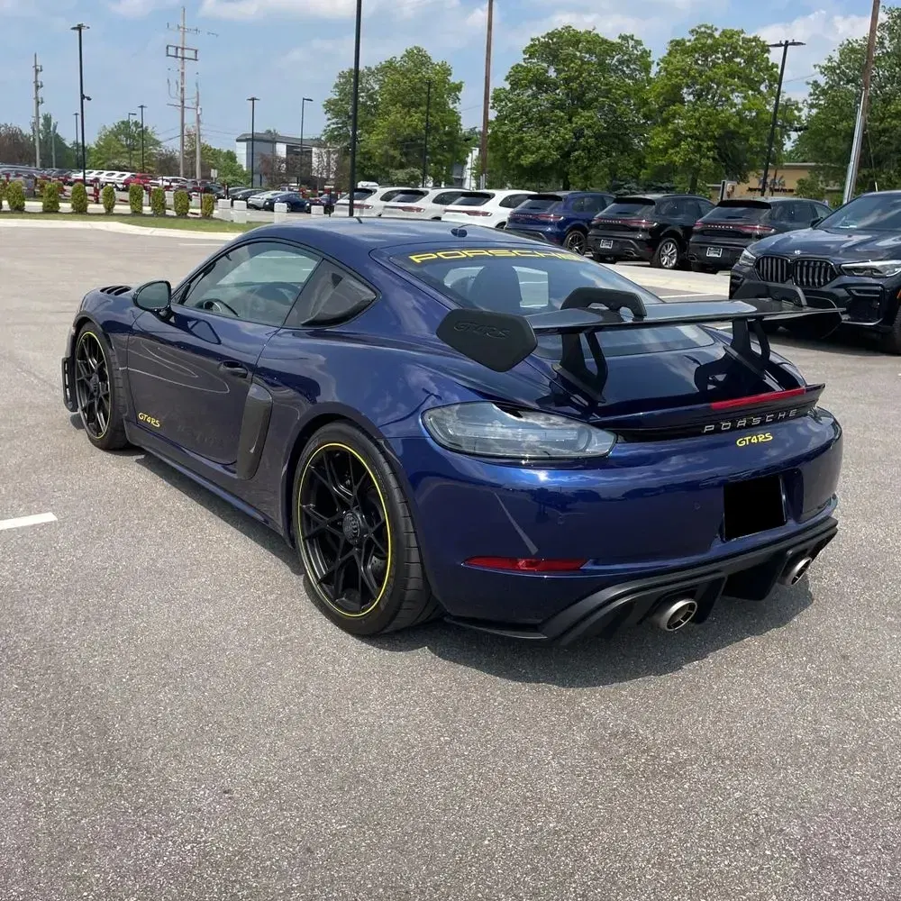 2024 Porsche 718 Cayman GT4 RS