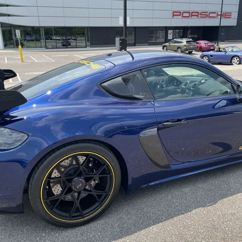 2024 Porsche 718 Cayman GT4 RS
