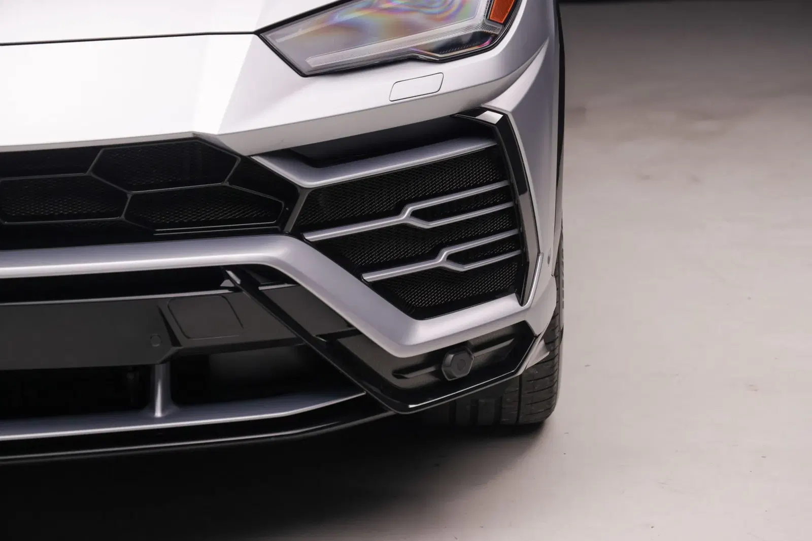7k-Mile 2019 Lamborghini Urus