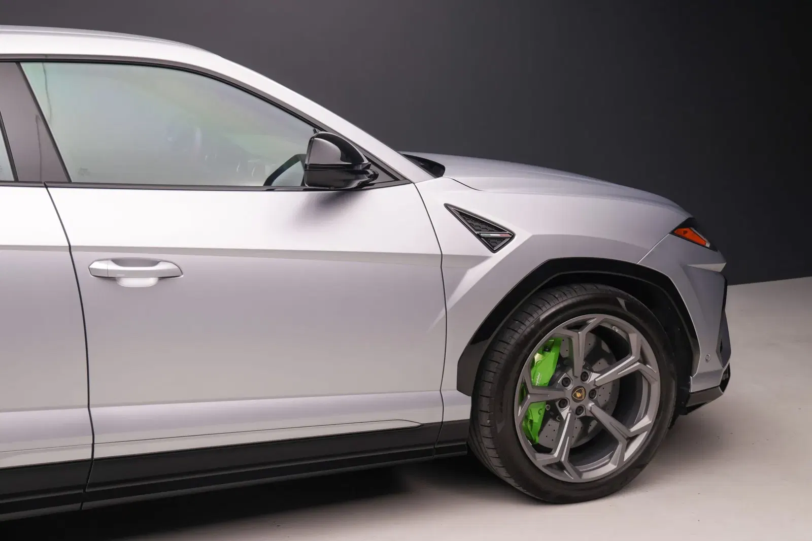 7k-Mile 2019 Lamborghini Urus