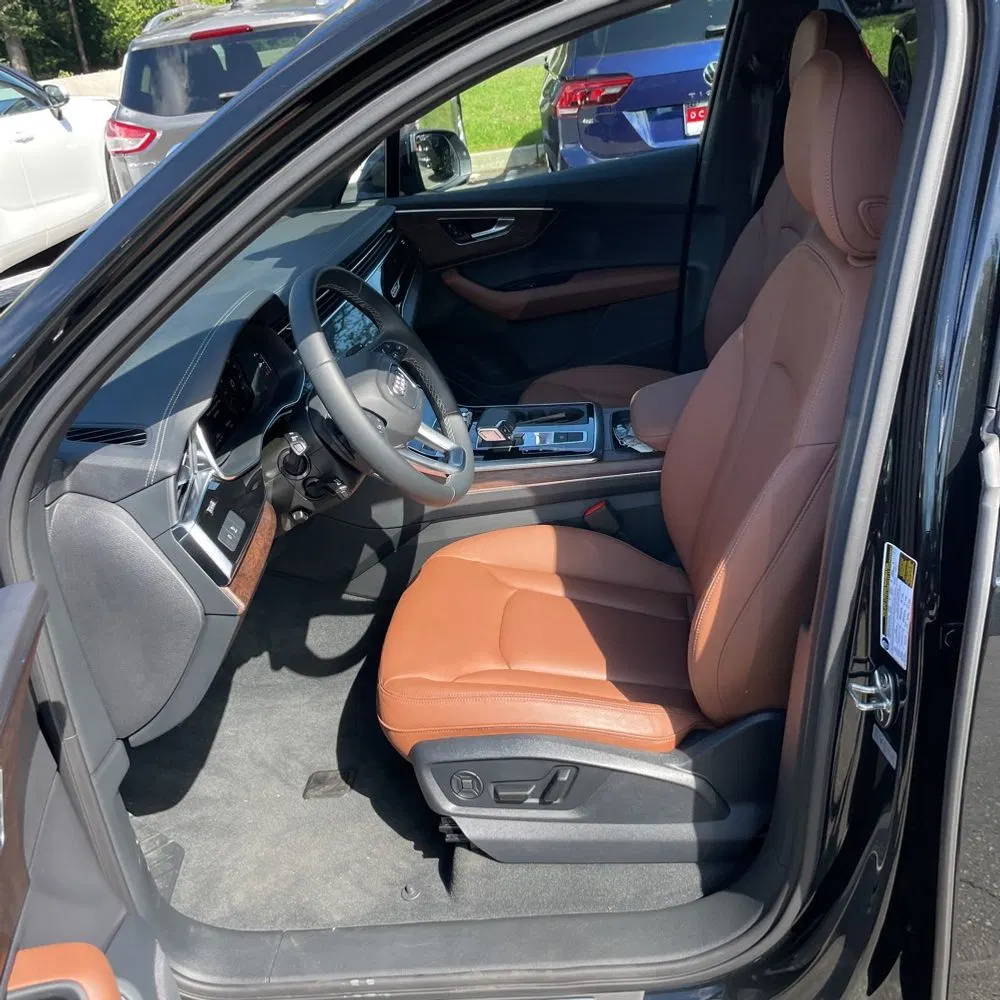 2025 Audi Q7 Premium 45