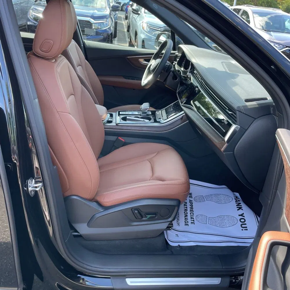 2025 Audi Q7 Premium 45