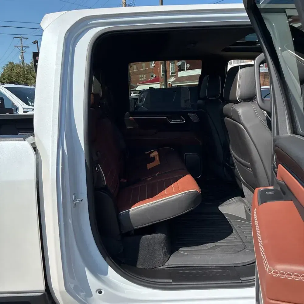 2025 GMC Sierra 3500HD Denali Ultimate