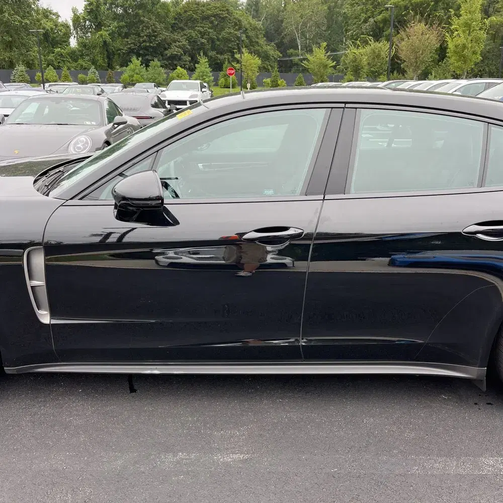 2022 Porsche Panamera 4