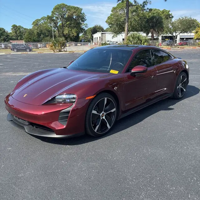 2023 Porsche Taycan Base