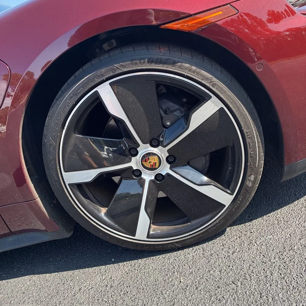 2023 Porsche Taycan Base