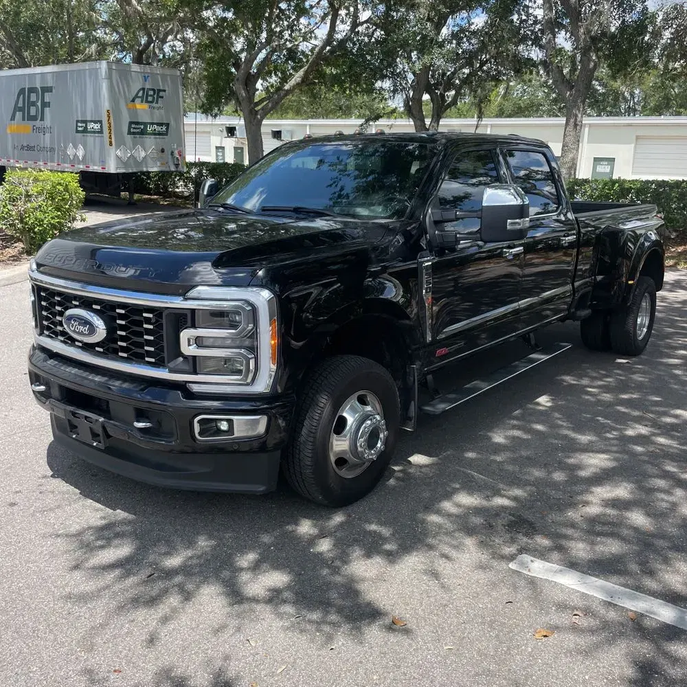 2023 Ford F-350 Super Duty Platinum