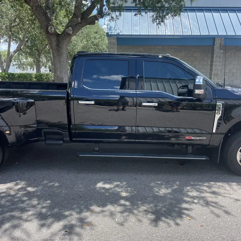 2023 Ford F-350 Super Duty Platinum