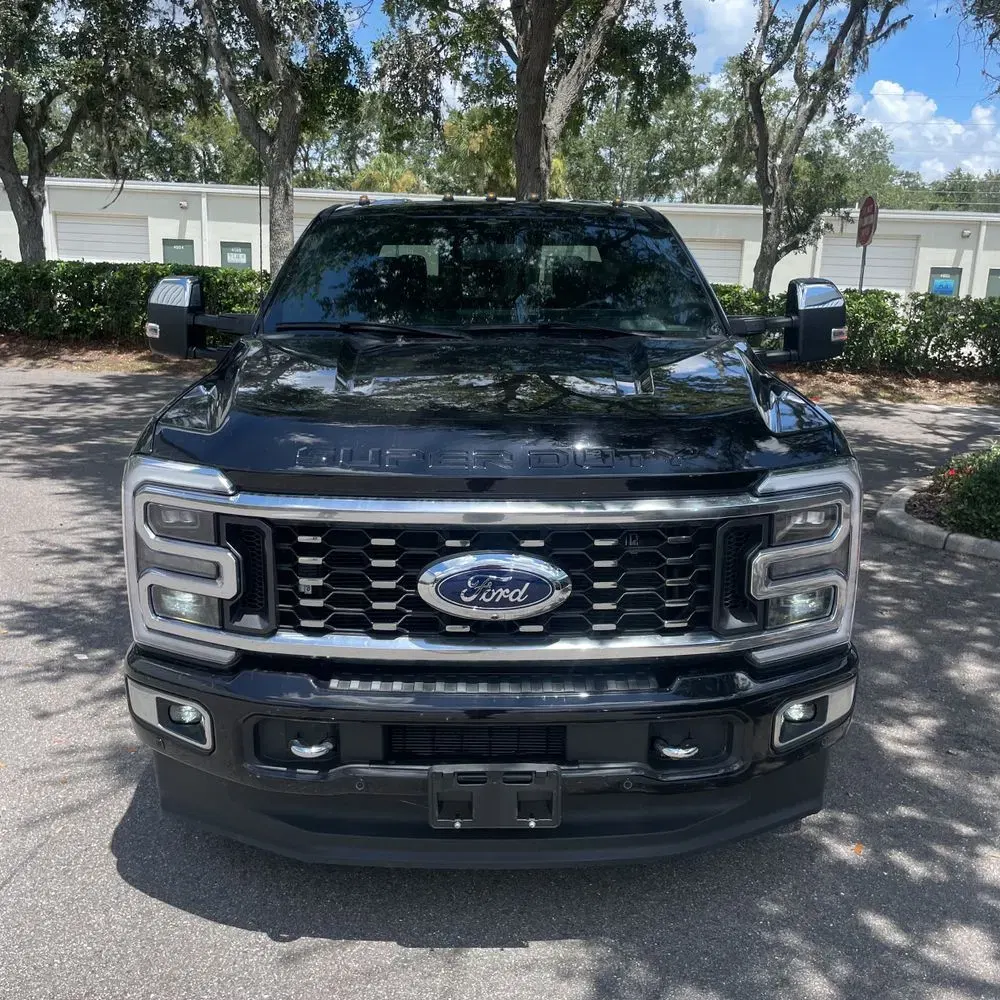 2023 Ford F-350 Super Duty Platinum