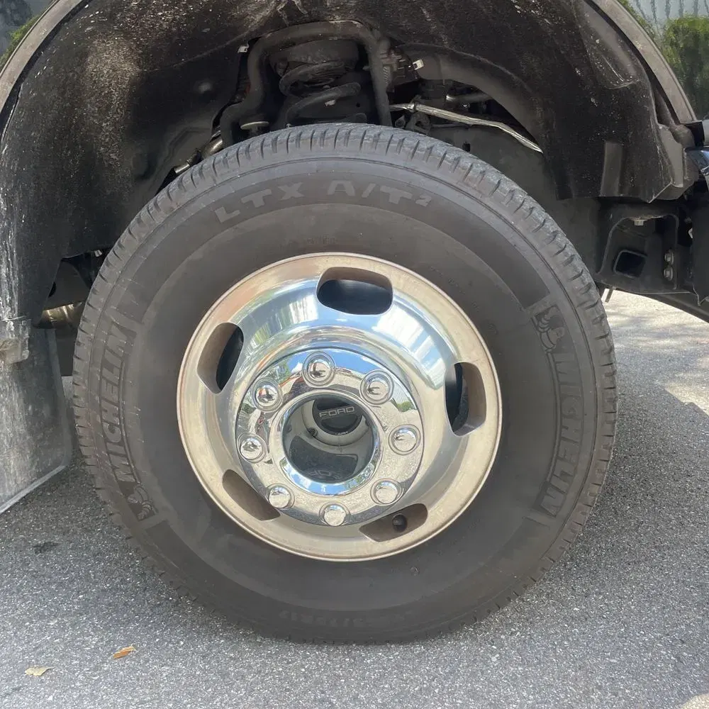 2023 Ford F-350 Super Duty Platinum