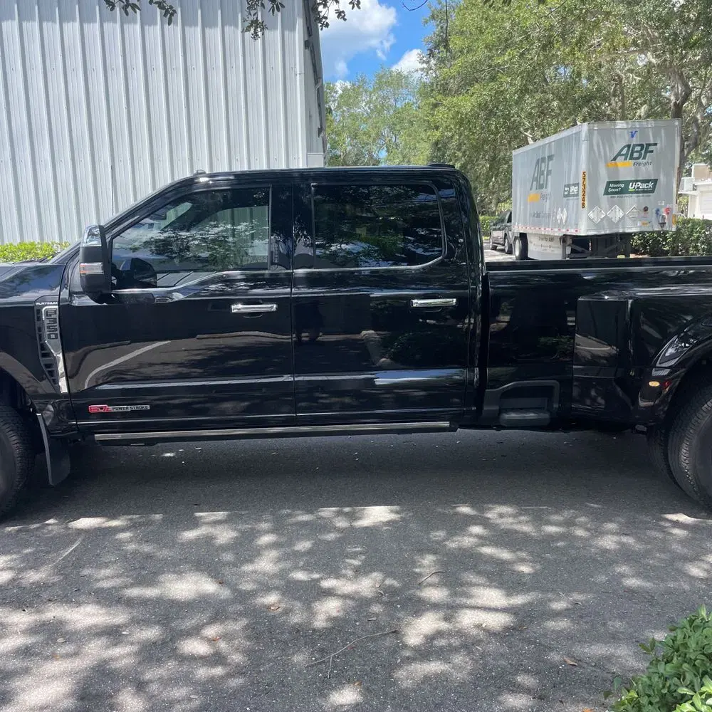2023 Ford F-350 Super Duty Platinum