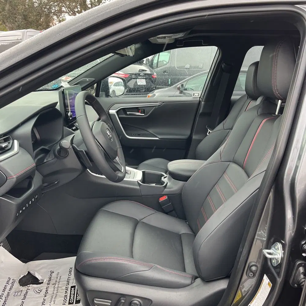 2025 Toyota RAV4 Plug-in Hybrid XSE