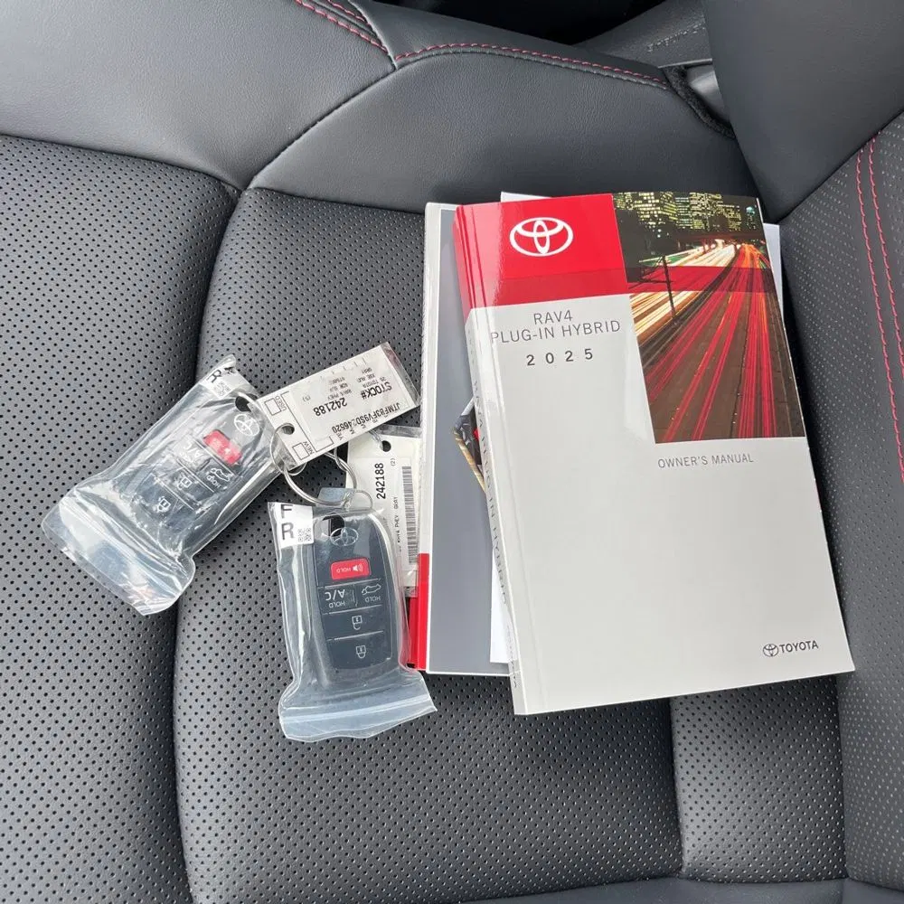 2025 Toyota RAV4 Plug-in Hybrid XSE
