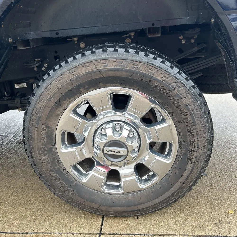 2023 Ford F-350 Super Duty Lariat