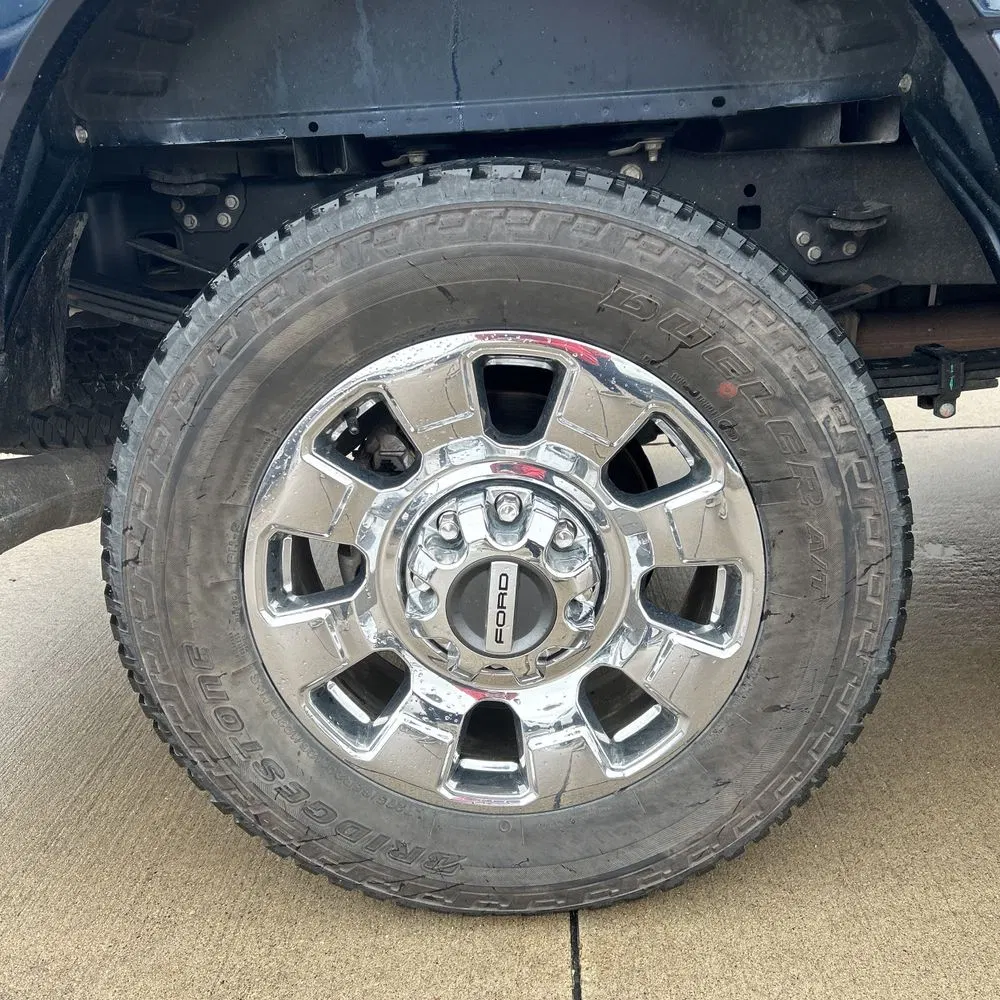 2023 Ford F-350 Super Duty Lariat
