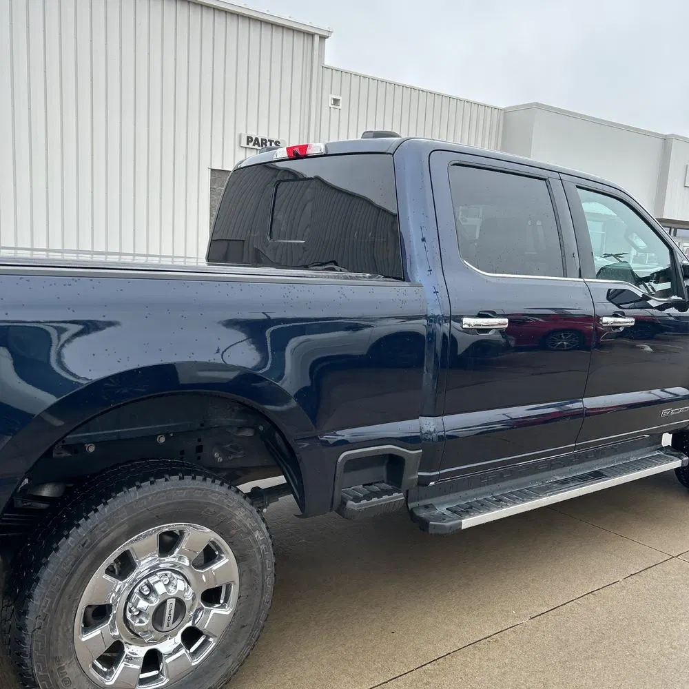 2023 Ford F-350 Super Duty Lariat