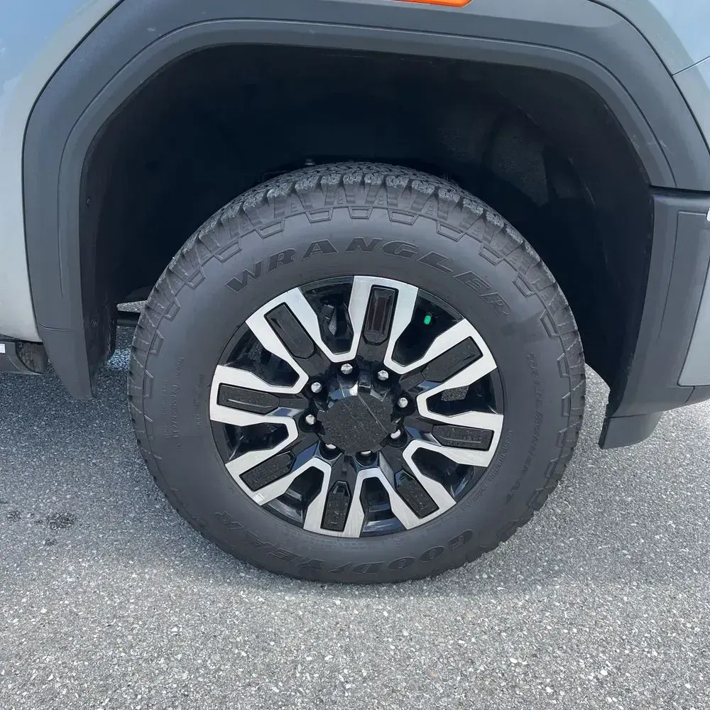 2024 GMC Sierra 3500HD Denali Ultimate