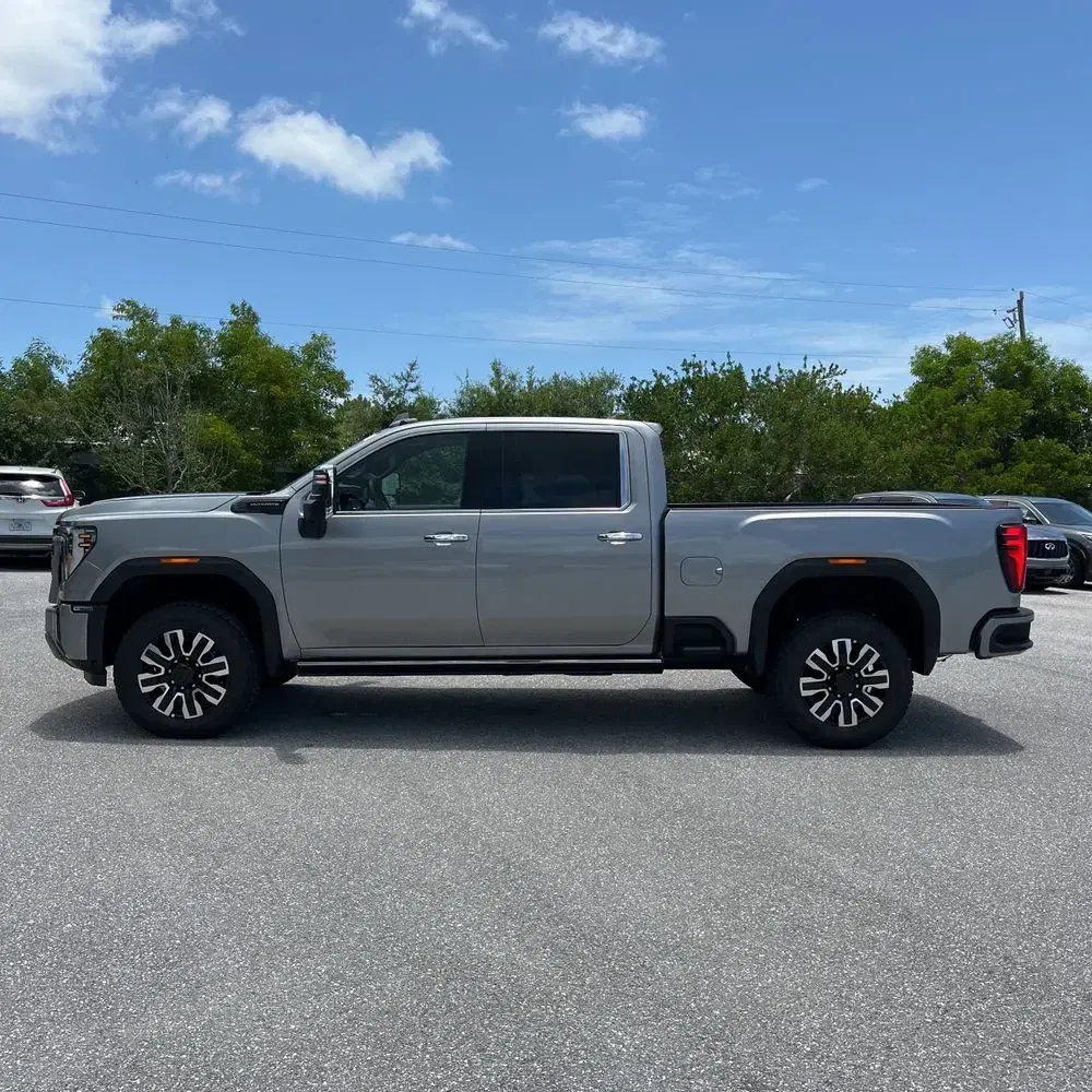 2024 GMC Sierra 3500HD Denali Ultimate