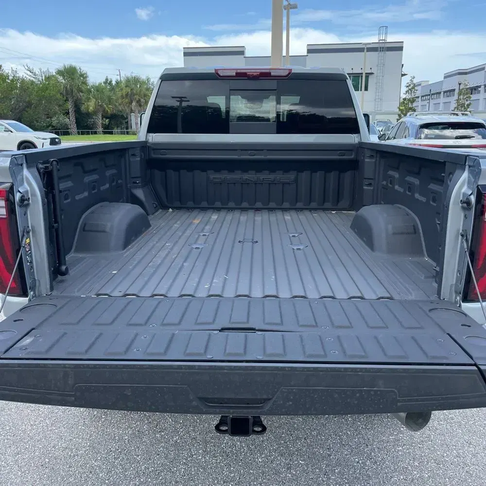 2024 GMC Sierra 3500HD Denali Ultimate