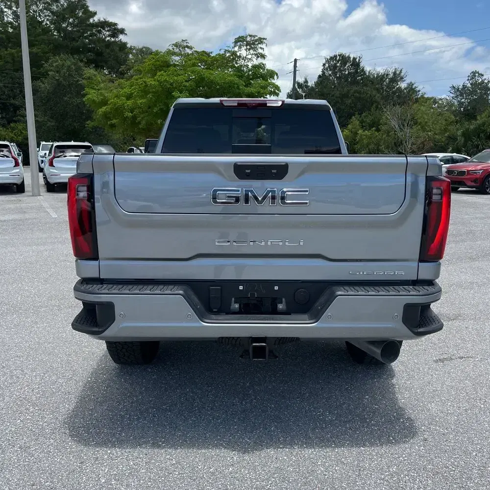 2024 GMC Sierra 3500HD Denali Ultimate