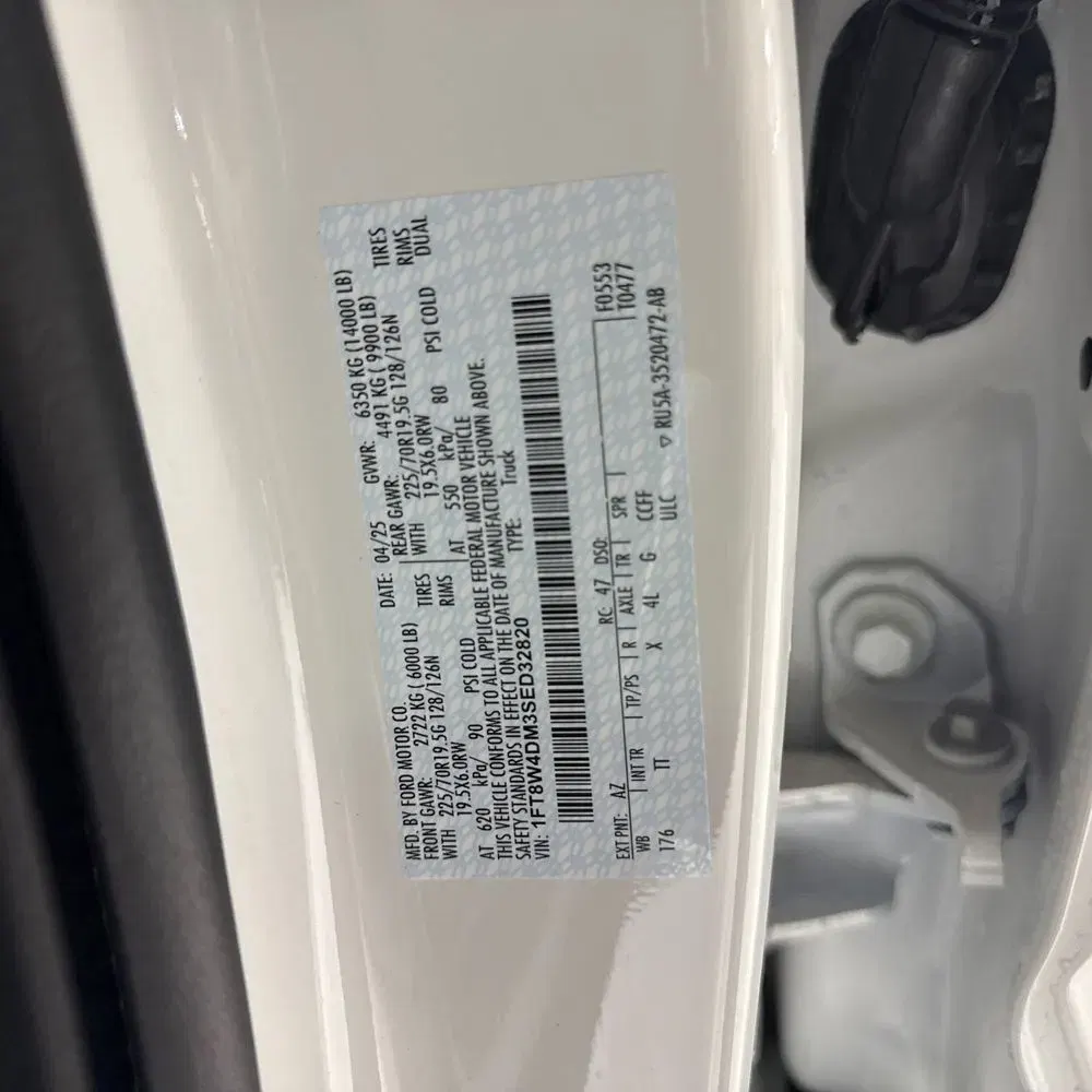 2025 Ford F-450 Super Duty Platinum