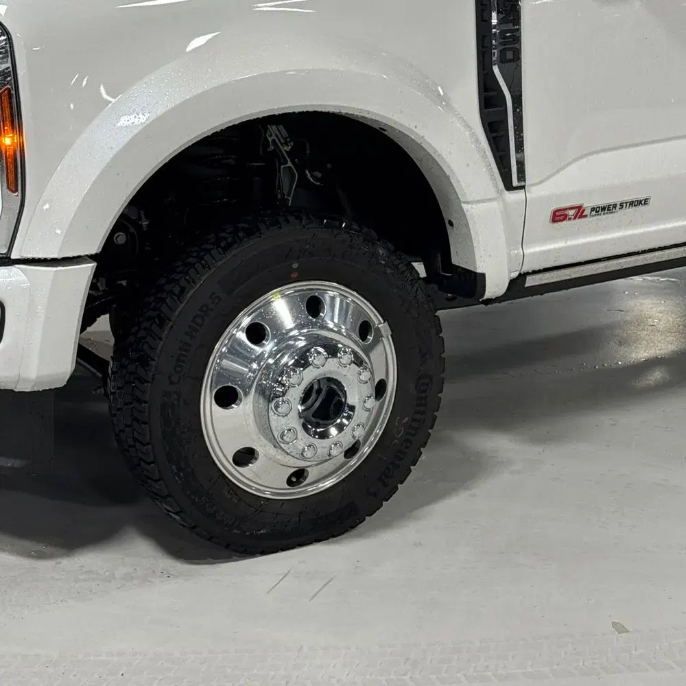 2025 Ford F-450 Super Duty Platinum