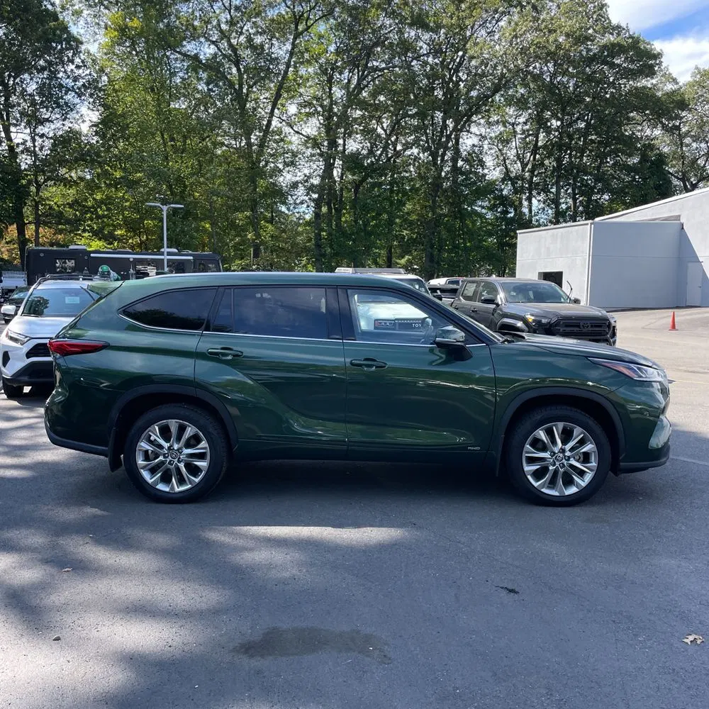 2023 Toyota Highlander Hybrid Limited