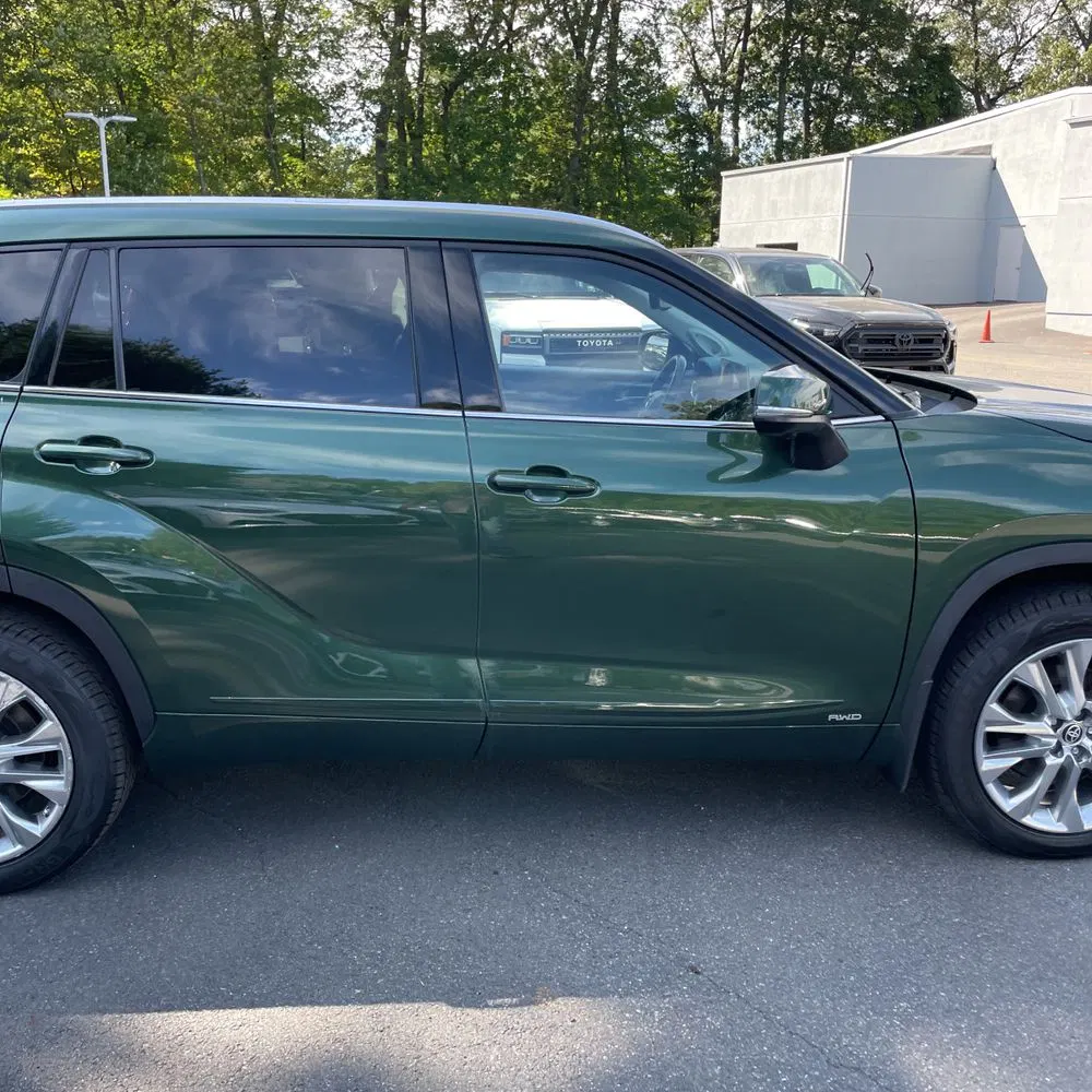 2023 Toyota Highlander Hybrid Limited